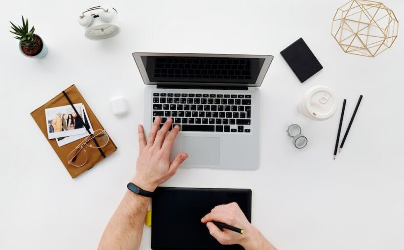 Charakterystyka blogów o podróżach i ich struktura